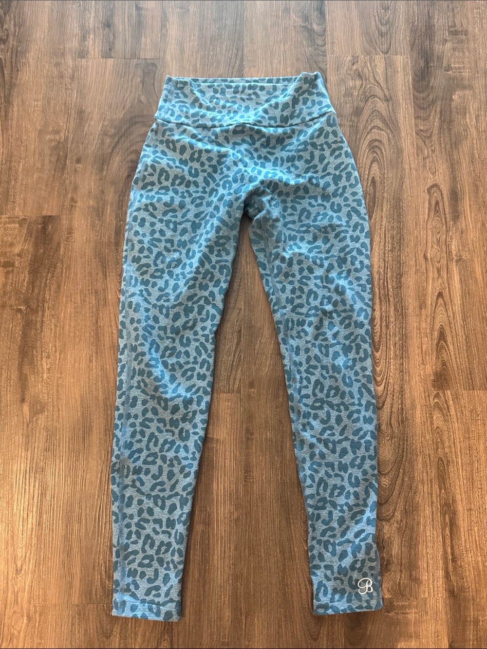 Bombshell Sportswear Blue Leopard Print Leggings
